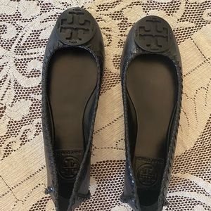 Tory Burch Gabi black leather flats